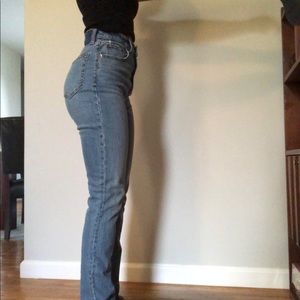 Abercrombie & Fitch Curve Love Ultra High Rise Straight Jeans, Medium Was, 26